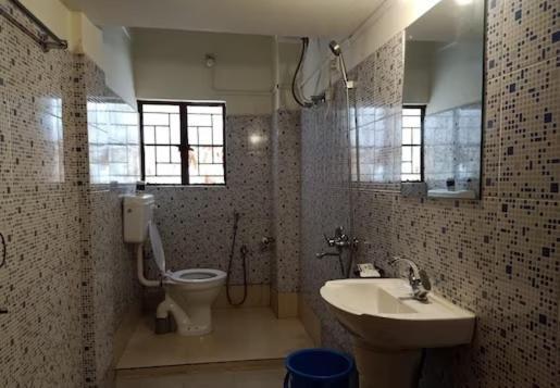 Hotel Shoolin Wood Hatikhuli 外观 照片